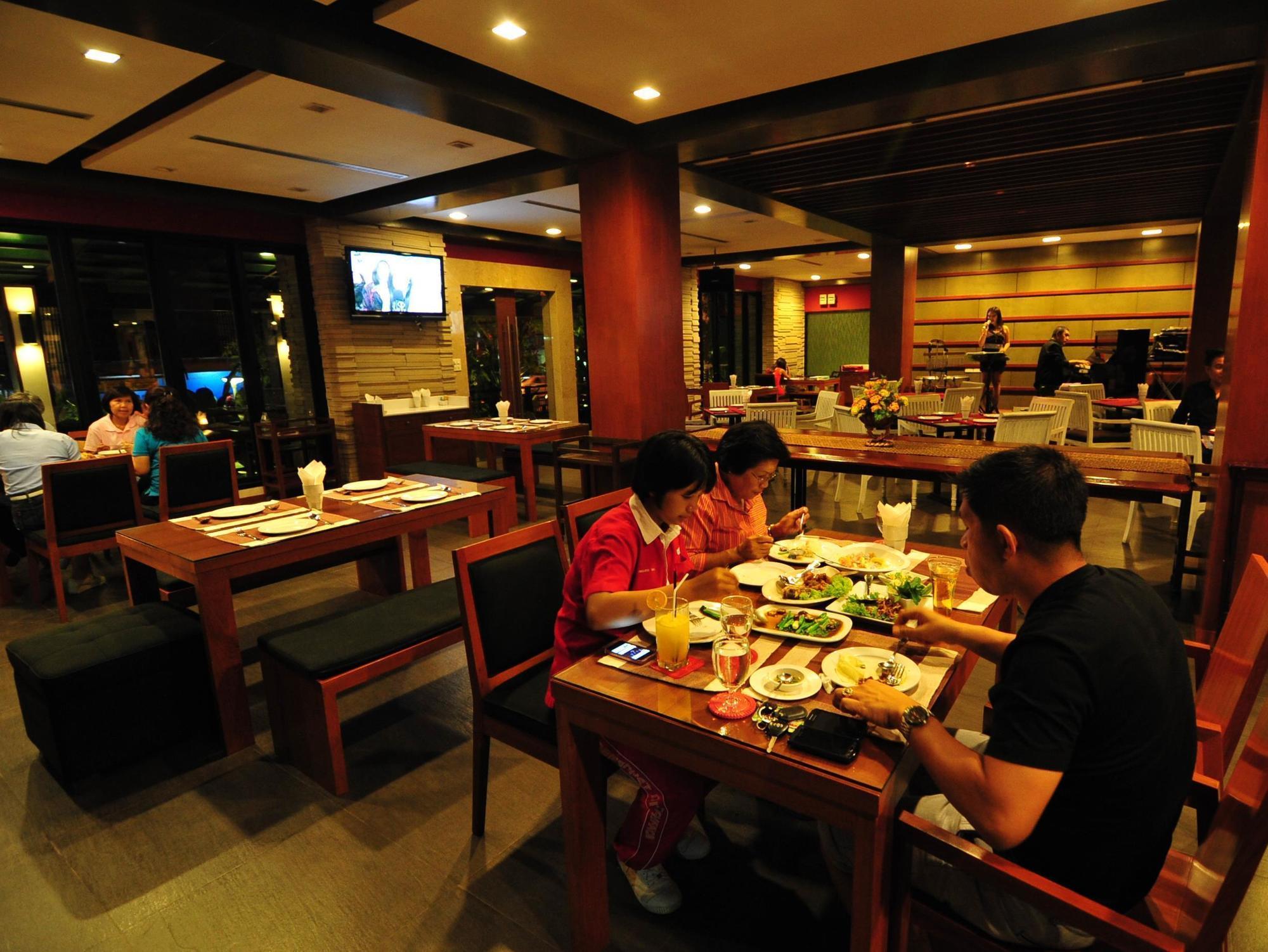 Navarat Heritage Hotel Kamphaeng Phet Eksteriør bilde
