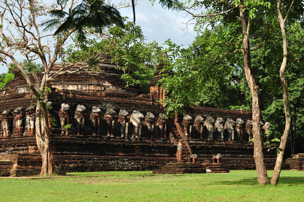 Navarat Heritage Hotel Kamphaeng Phet Eksteriør bilde